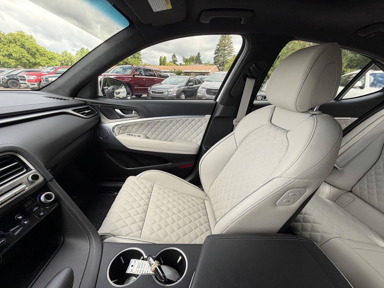 Used 2025 Genesis G70 3.3T Advanced w/ Sport Prestige Package AWD/4WD image 18