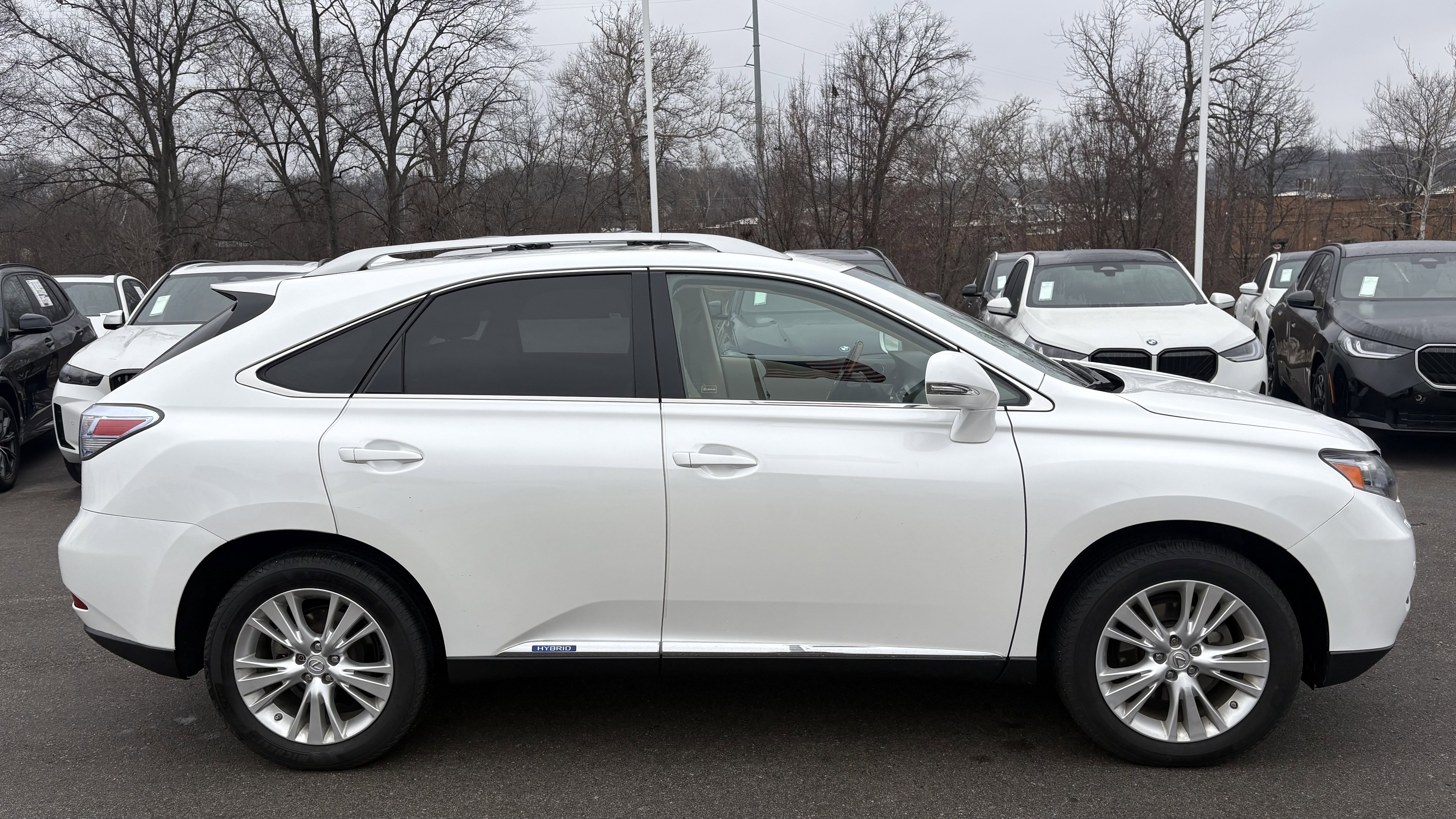 Used 2012 Lexus RX 450h AWD image 11