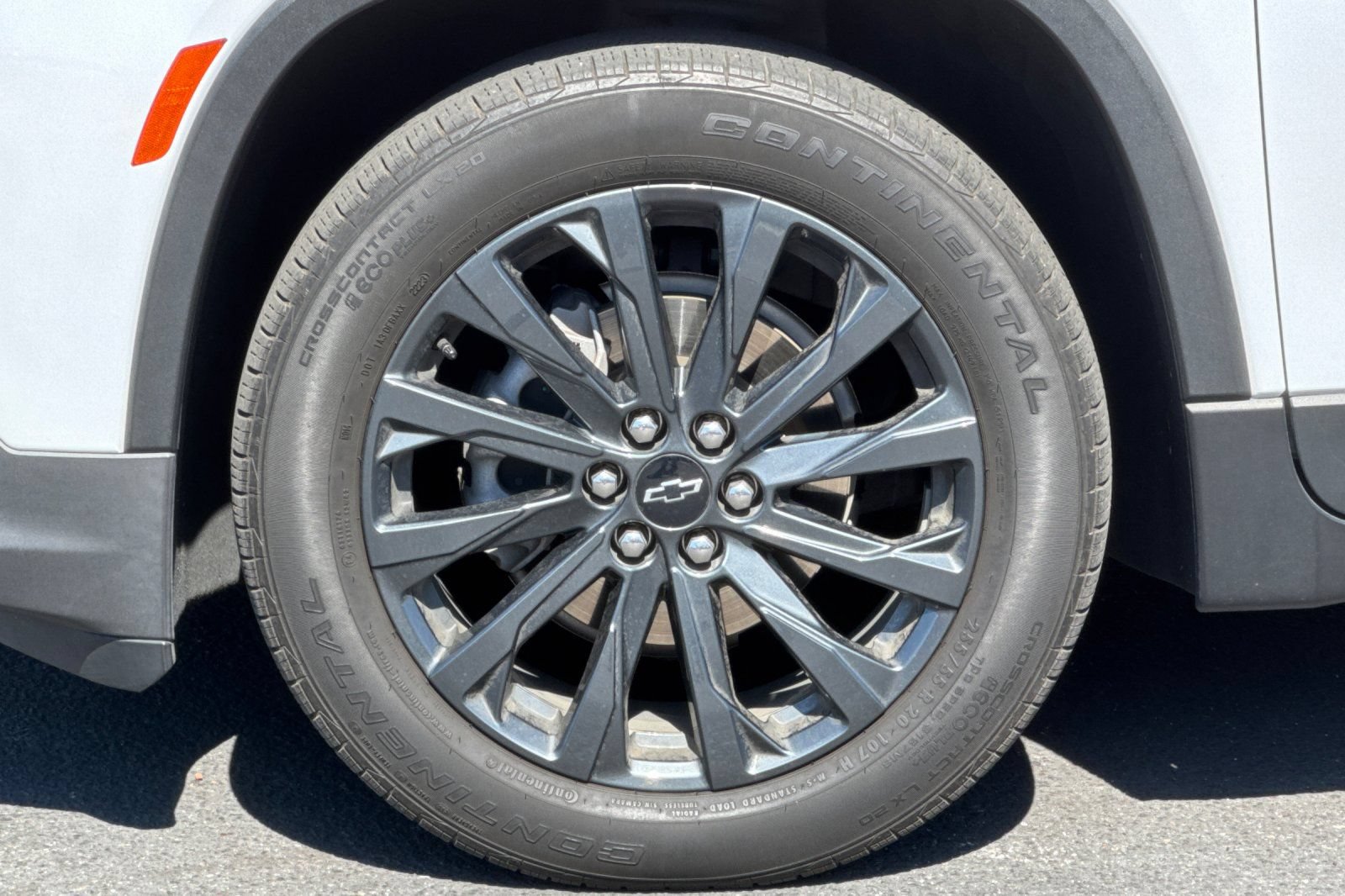 Used 2023 Chevrolet Traverse RS AWD/4WD image 42