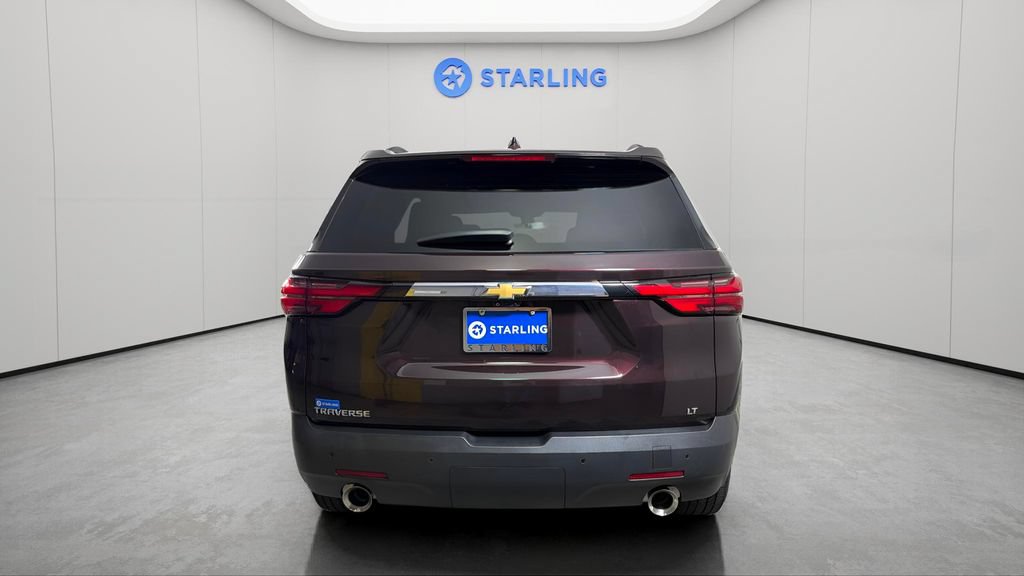 Used 2022 Chevrolet Traverse LT FWD image 7