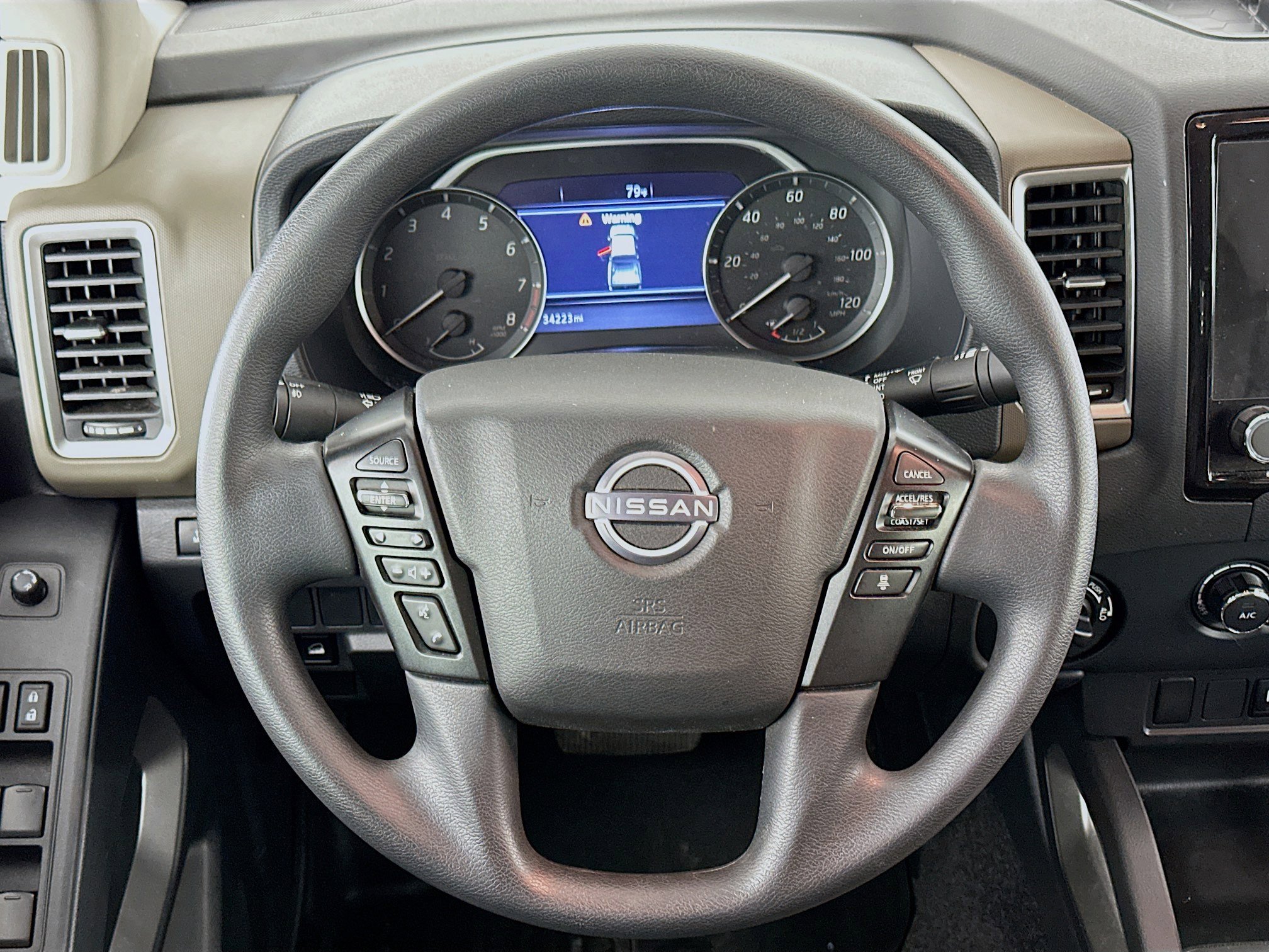 Used 2022 Nissan Frontier SV w/ Technology Package image 18