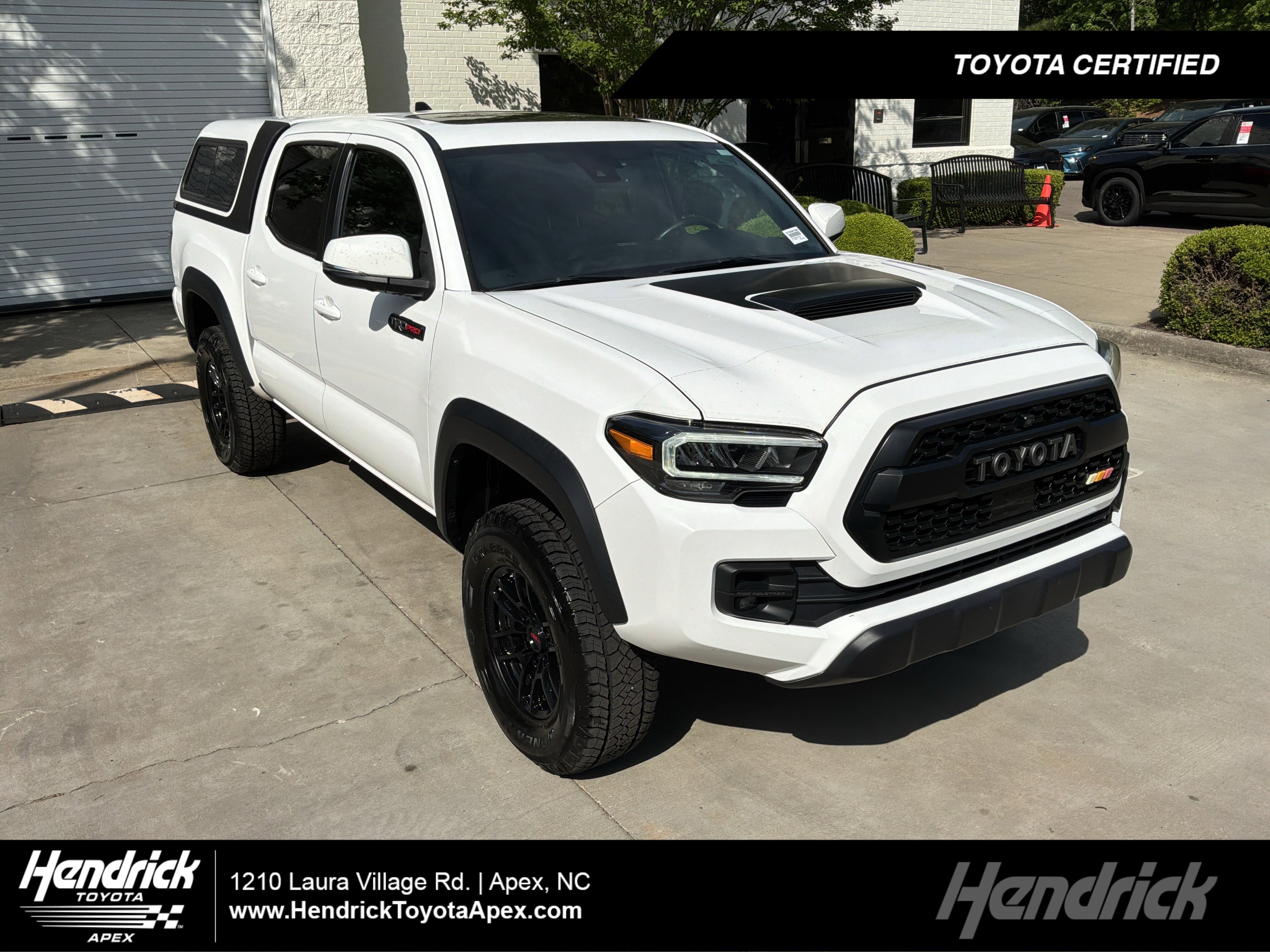Used 2020 Toyota Tacoma TRD Pro image 1