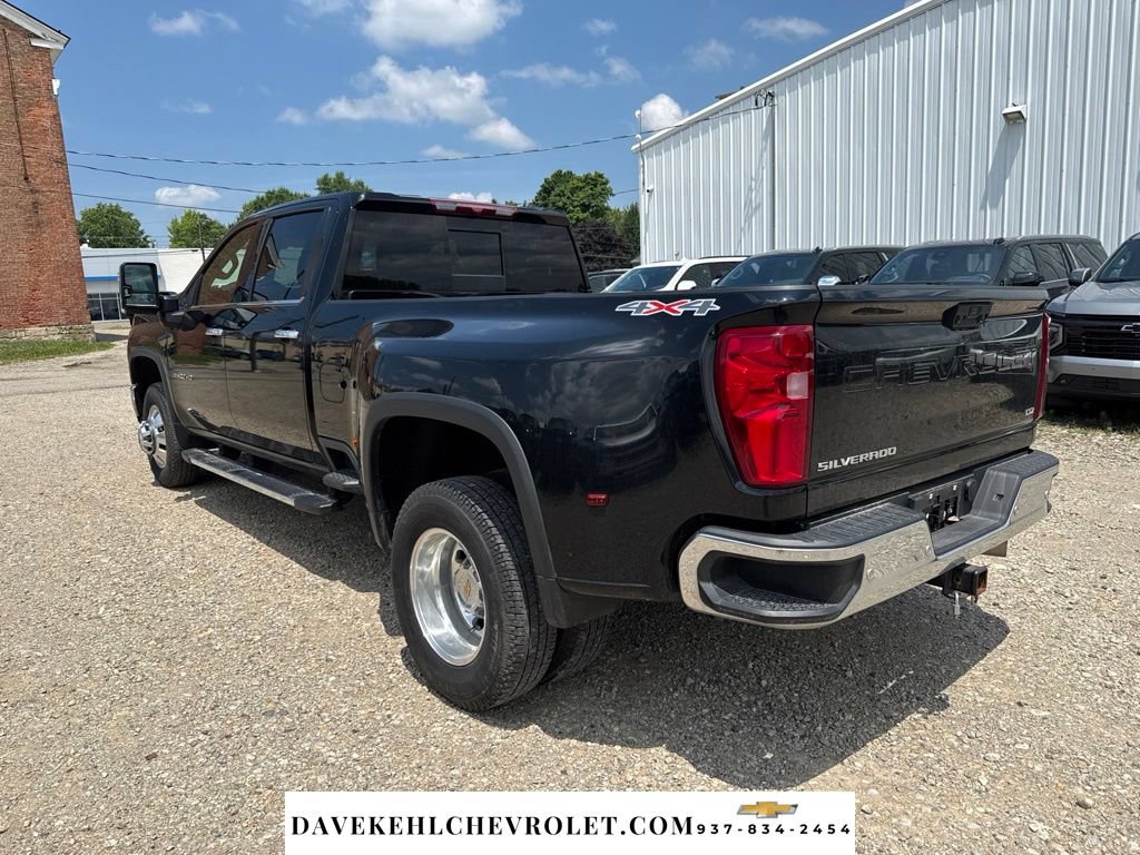 Used 2024 Chevrolet Silverado 3500 LTZ w/ LTZ Plus Package AWD/4WD image 3