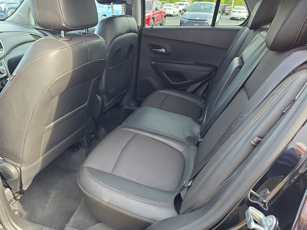 Used 2018 Chevrolet Trax LT w/ Driver Confidence Package image 12