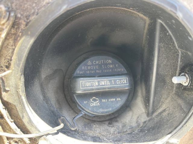 Used 2012 Toyota Camry LE FWD image 19