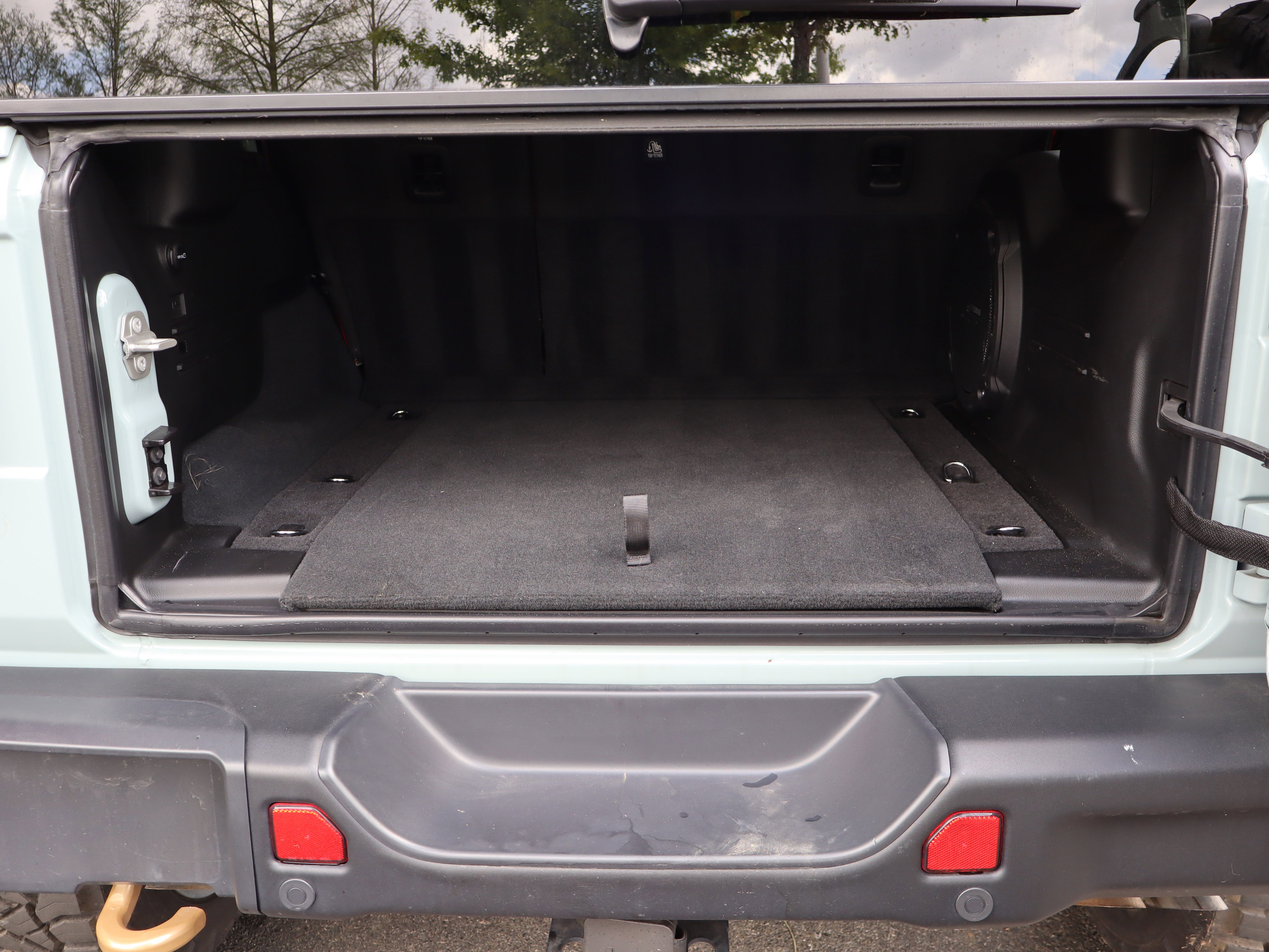 Used 2024 Jeep Wrangler Unlimited Rubicon 392 AWD/4WD image 48