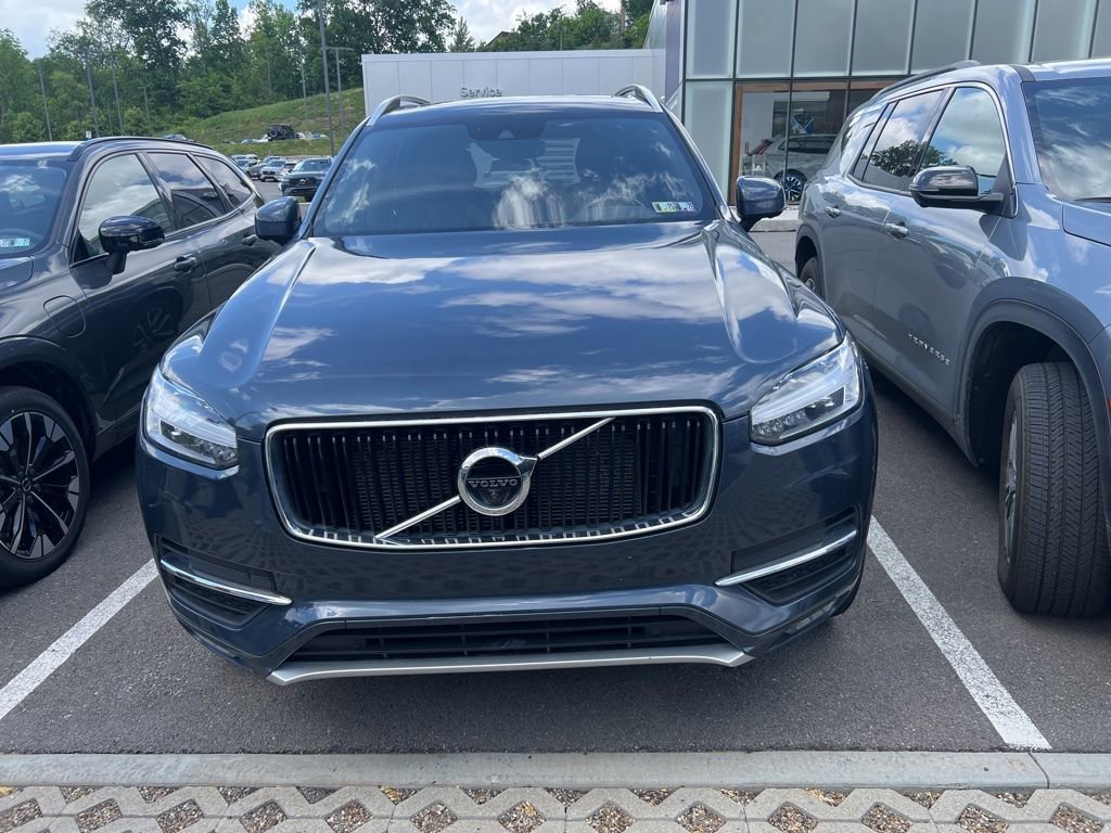 Used 2018 Volvo XC90 T5 Momentum w/ Convenience Package
