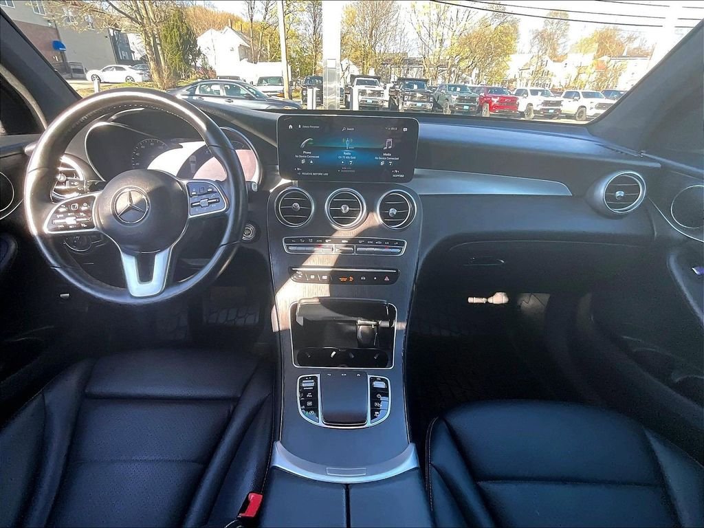Used 2022 Mercedes-Benz GLC 300 4MATIC w/ Premium Package Lite image 21