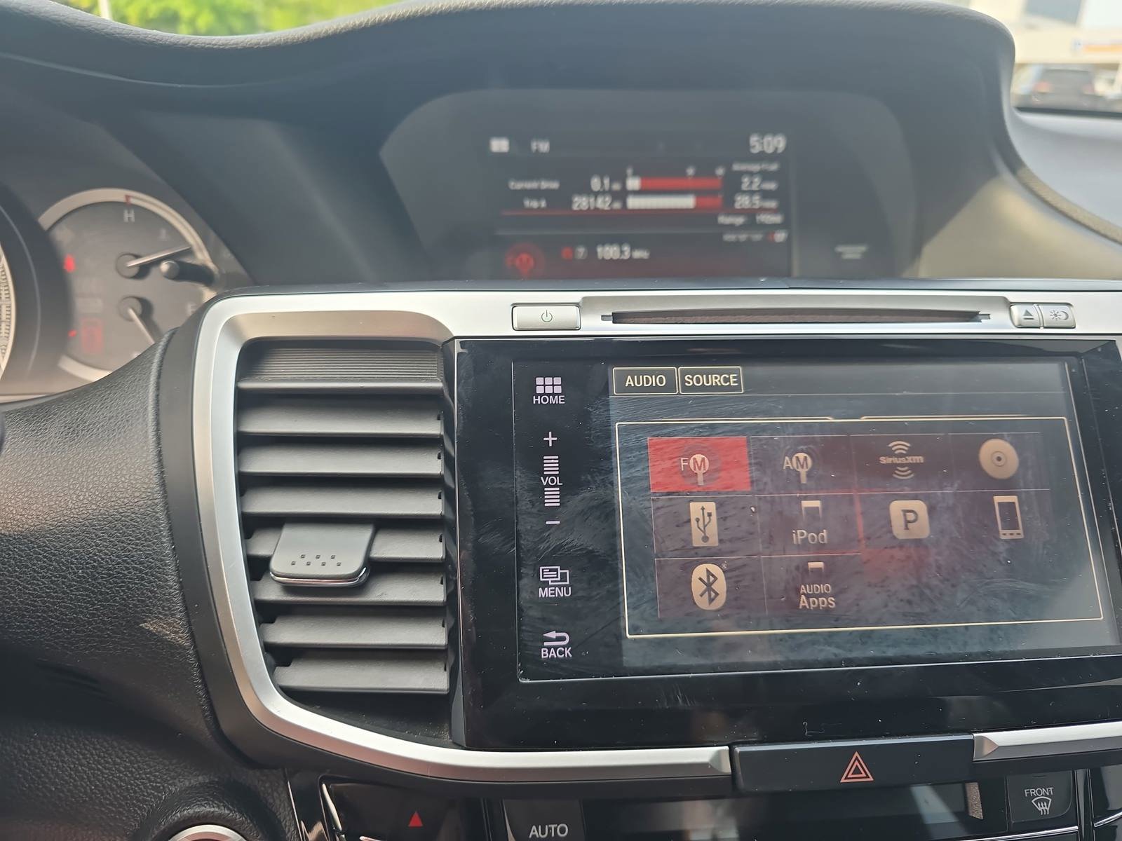 Used 2016 Honda Accord EX image 20
