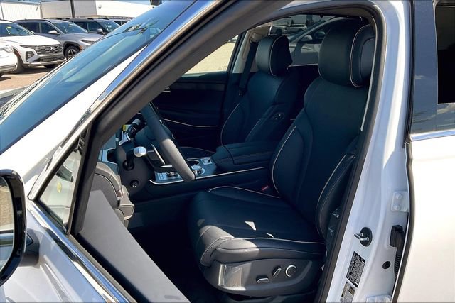 New 2026 Genesis GV80 2.5T Advanced image 9