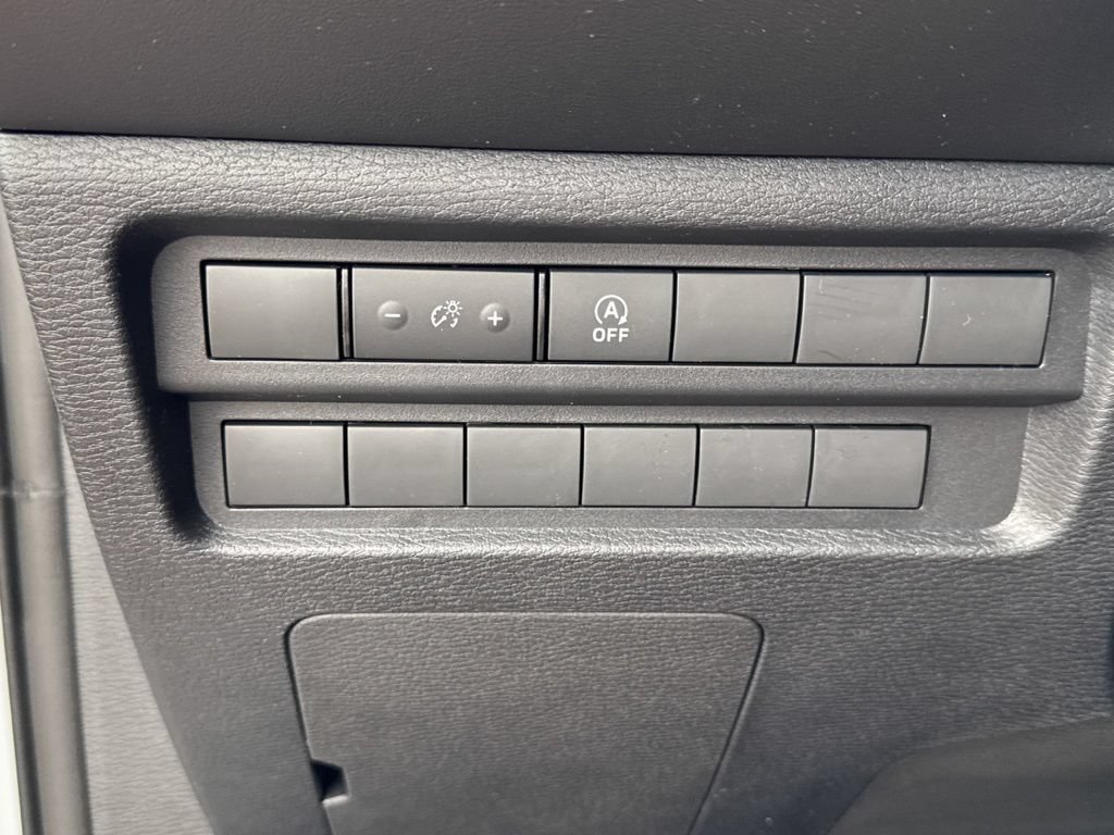 New 2026 Mitsubishi Outlander ES AWD/4WD image 19