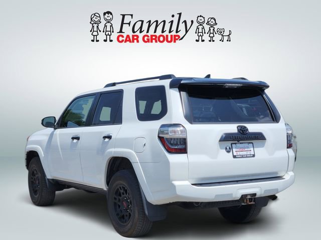 Used 2021 Toyota 4Runner Venture AWD/4WD image 3