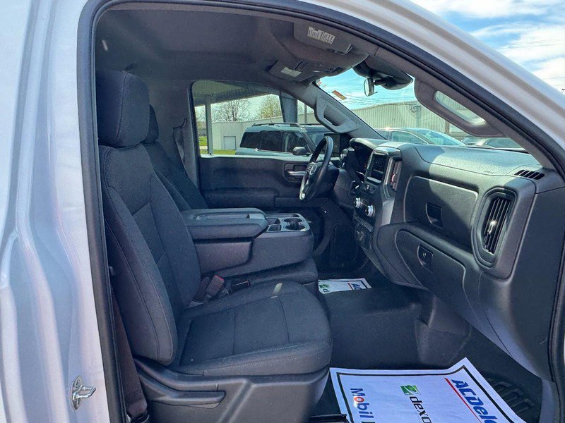Used 2025 GMC Sierra 1500 Pro w/ Pro Value Package image 10