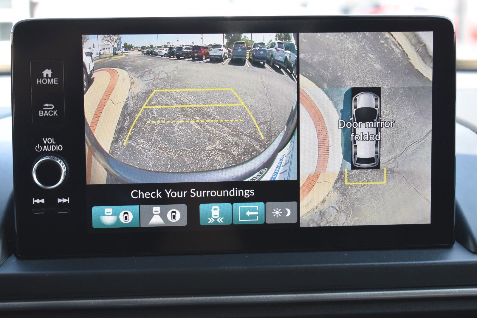 Used 2023 Honda Pilot Elite image 9