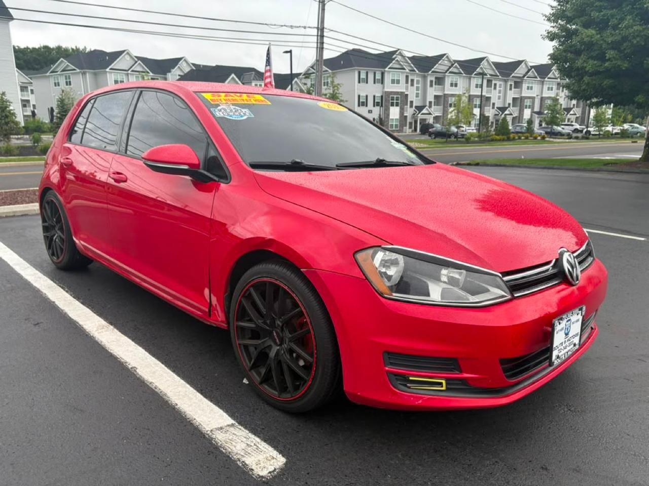 Used 2015 Volkswagen Golf S FWD image 3