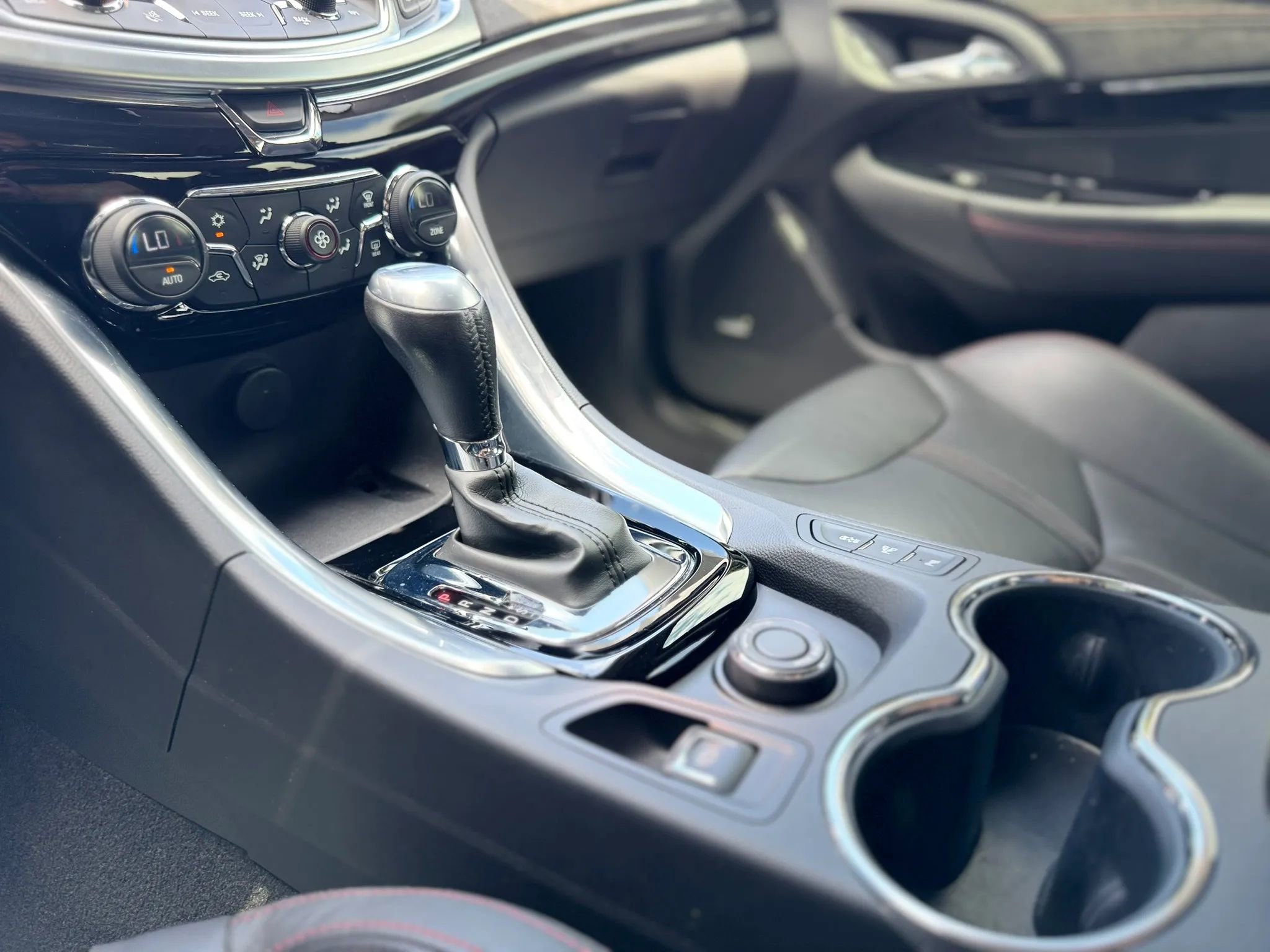 Used 2017 Chevrolet SS image 27