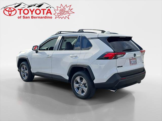 Certified 2022 Toyota RAV4 XLE w/ Convenience Package FWD image 3