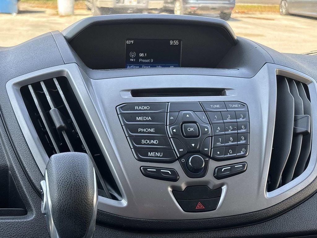 Used 2019 Ford Transit 150 XLT image 17