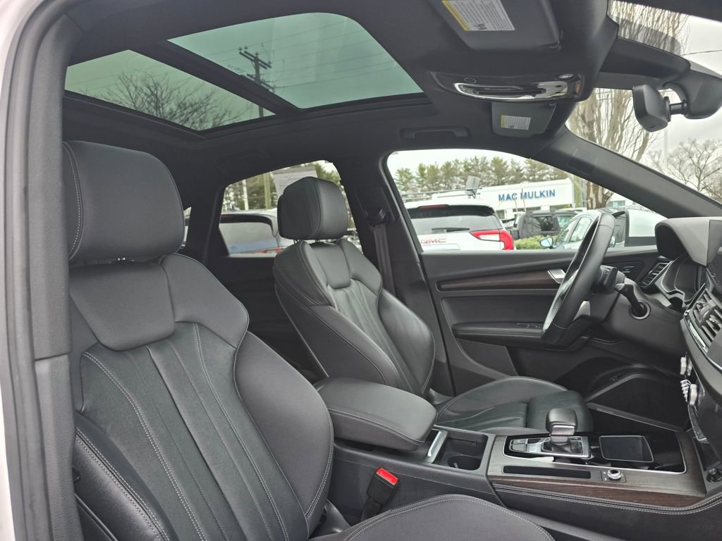Used 2022 Audi Q5 2.0T Premium Plus w/ Premium Plus Package image 13