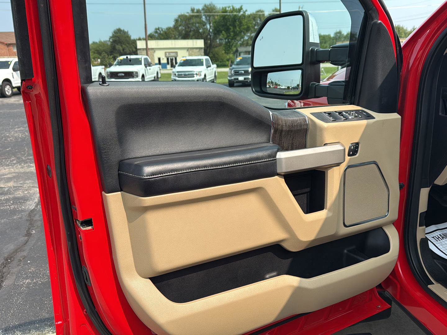 Used 2021 Ford F250 Lariat w/ Tremor Off-Road Package image 10