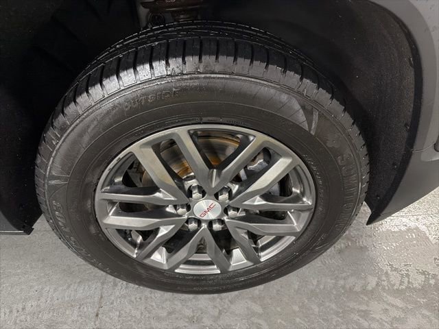 Used 2017 GMC Acadia SLT image 7