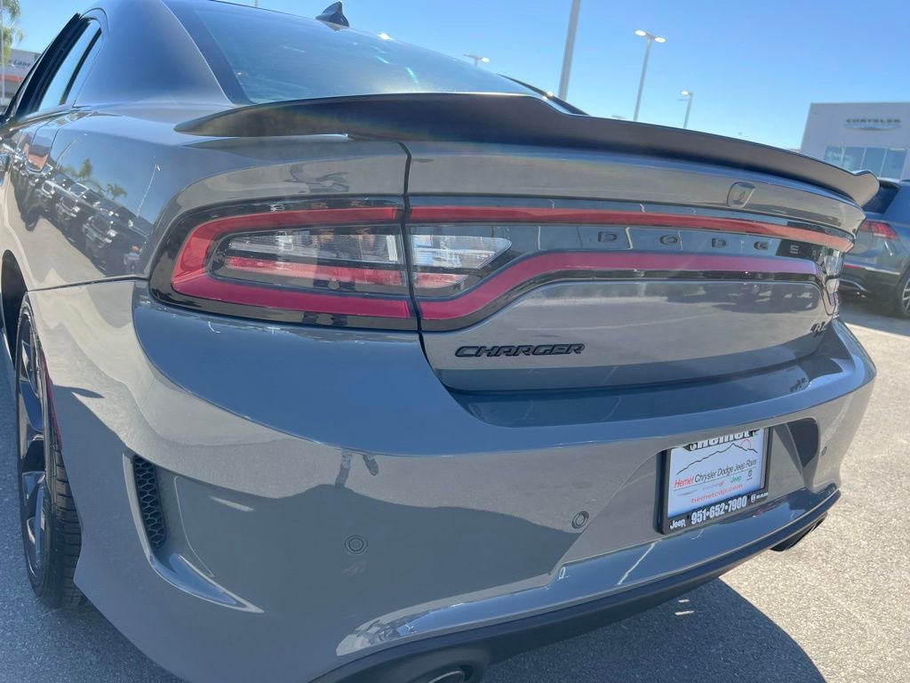 Used 2023 Dodge Charger R/T w/ Blacktop Package image 13
