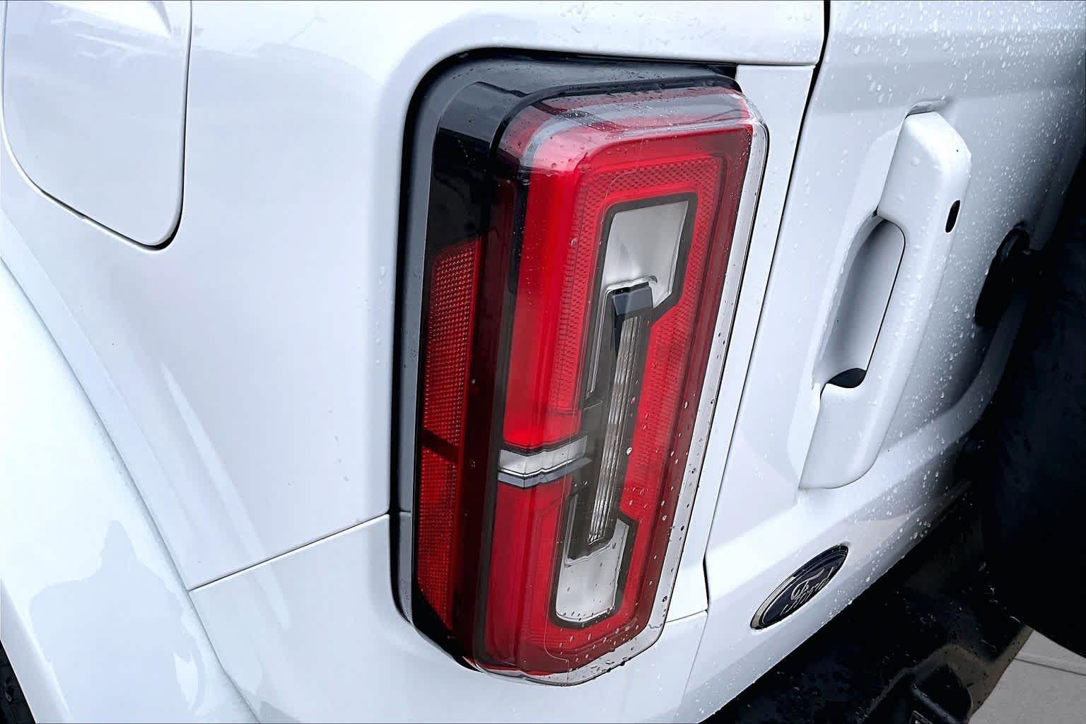 Used 2024 Ford Bronco Outer Banks AWD/4WD image 29