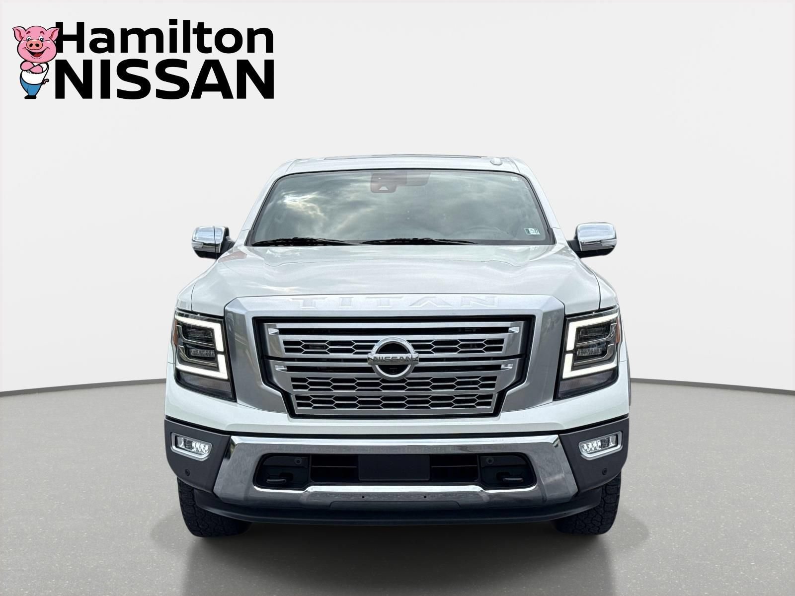 Used 2021 Nissan Titan Platinum Reserve w/ Moonroof Package AWD/4WD image 6