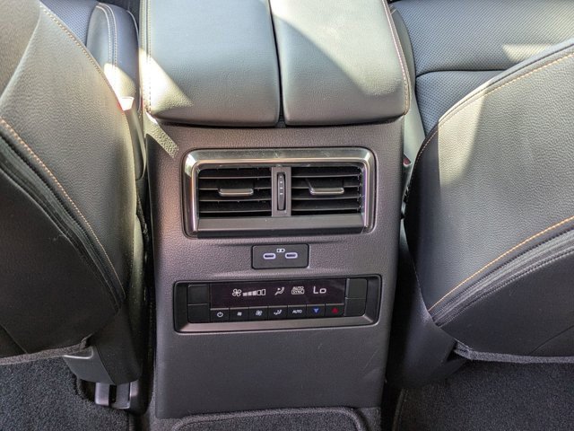 Used 2025 MAZDA CX-90 3.3 Turbo w/ Preferred Package image 17