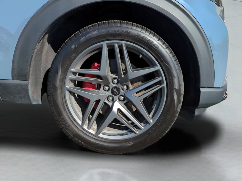 Used 2025 Ford Explorer ST-Line w/ Premium Package image 25