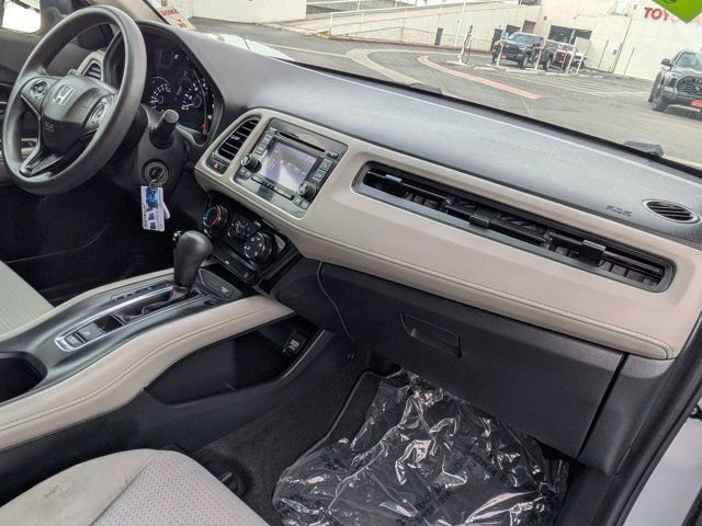 Used 2019 Honda HR-V LX image 6