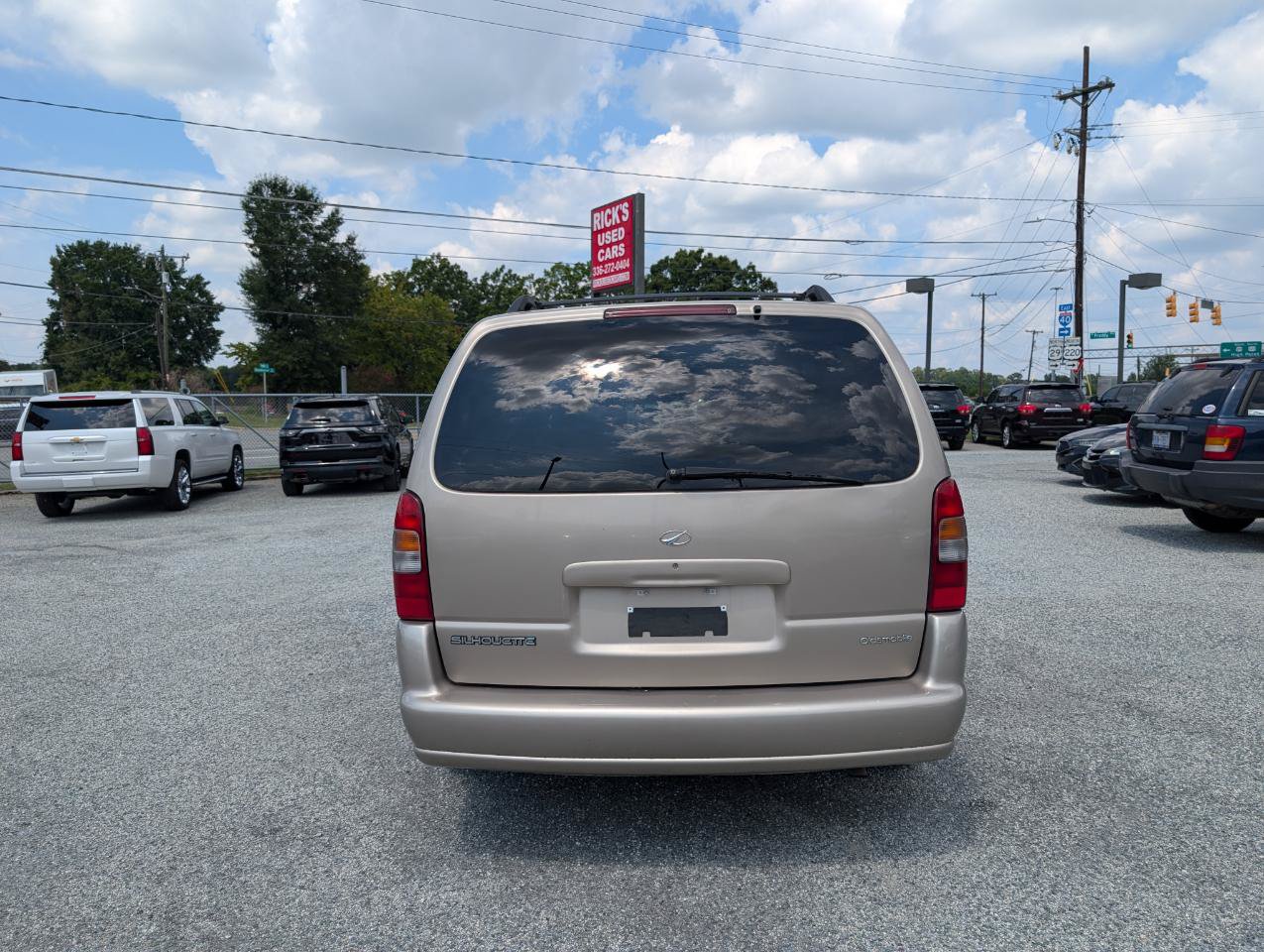 Used 2001 Oldsmobile Silhouette GLS w/ Towing Pkg FWD image 8