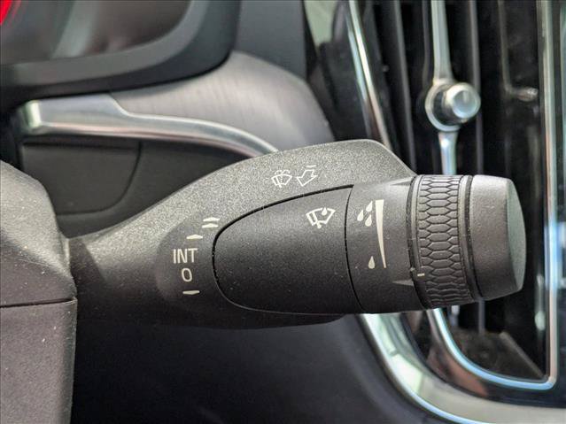 Used 2019 Volvo S60 T6 Momentum AWD/4WD image 8