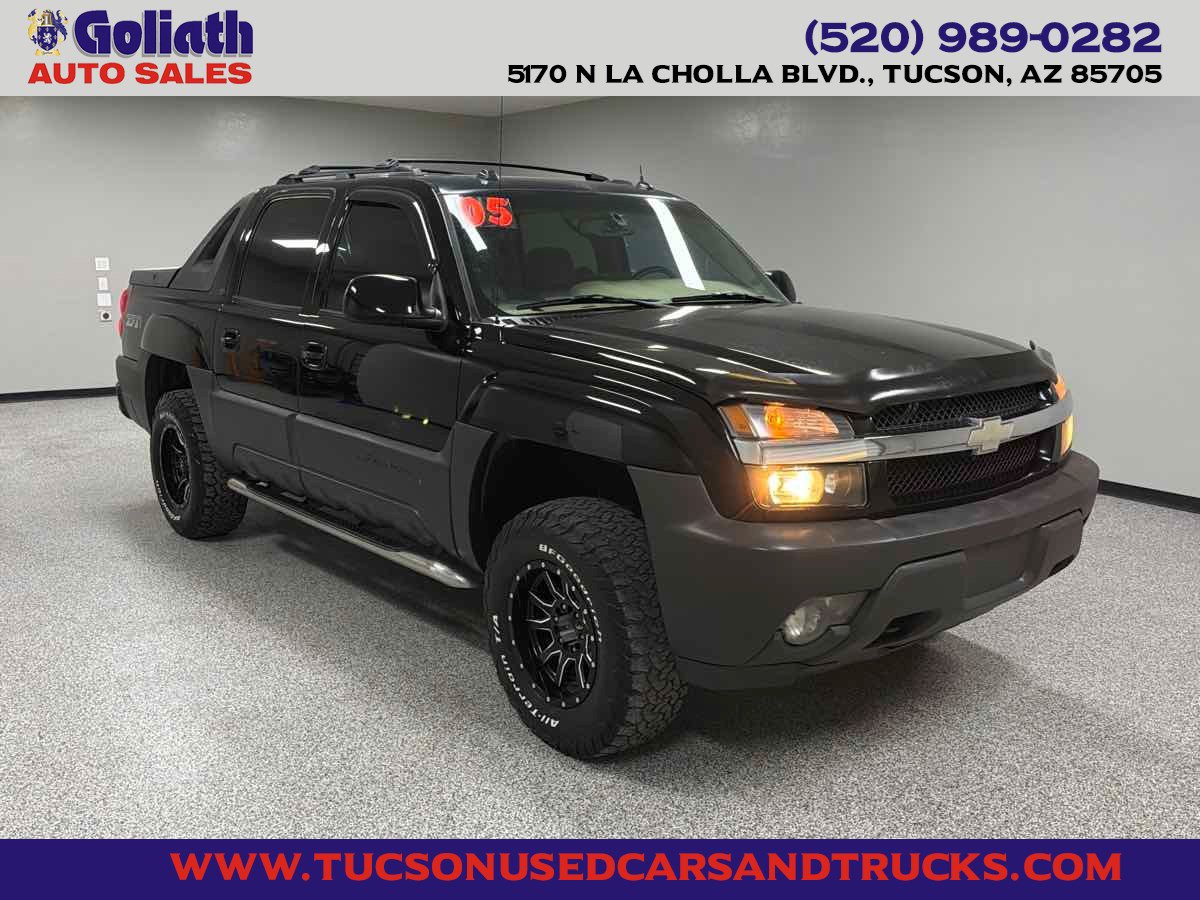 Used 2005 Chevrolet Avalanche Z71 w/ Sun And Sound Package image 1