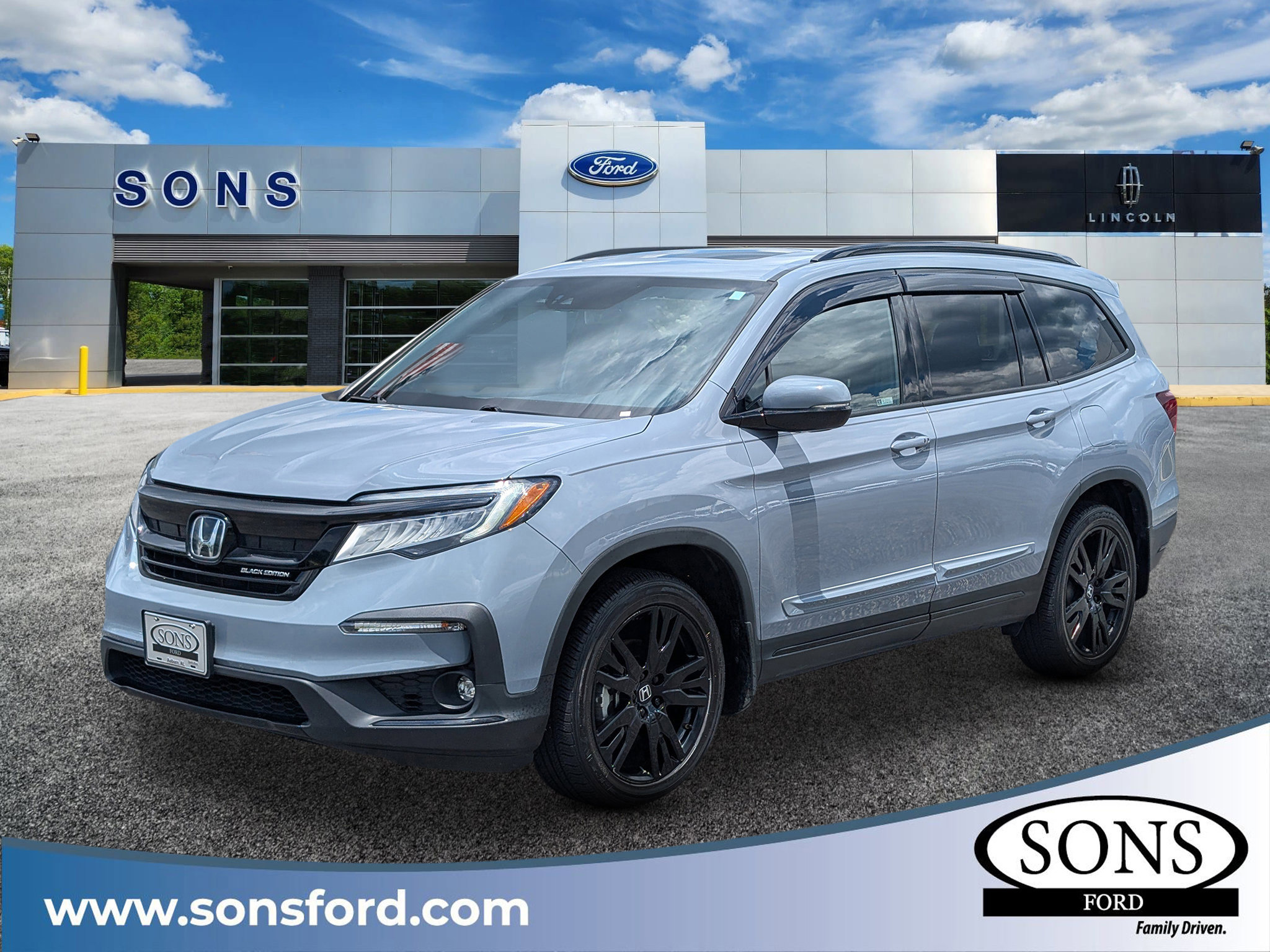 Used 2022 Honda Pilot Black Edition image 1