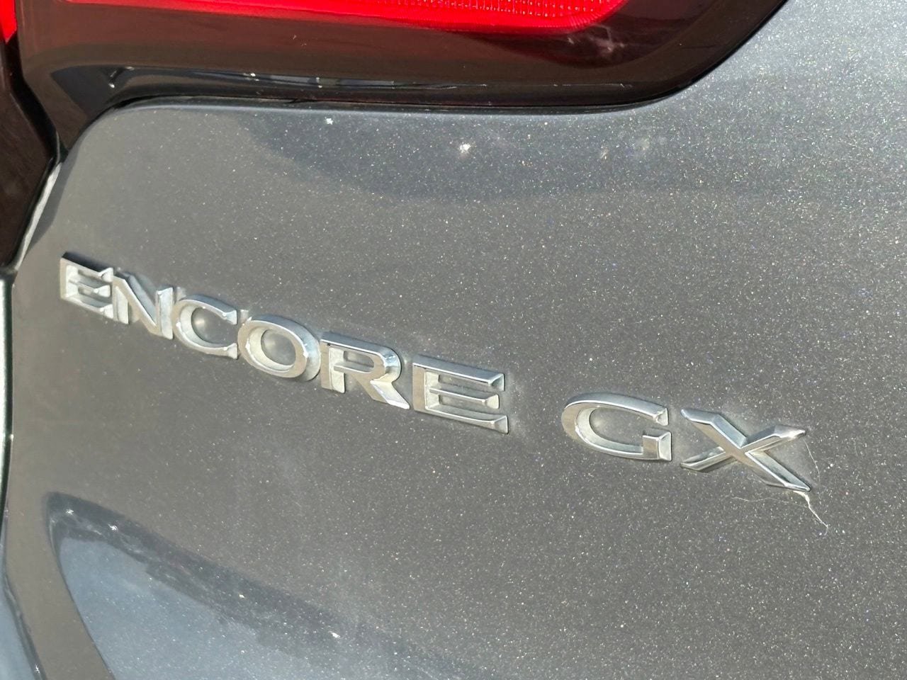 Used 2021 Buick Encore GX Preferred w/ Sport Touring Package FWD image 13