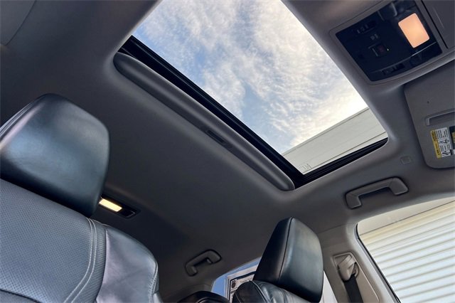 Used 2019 Lexus RX 450h AWD image 19