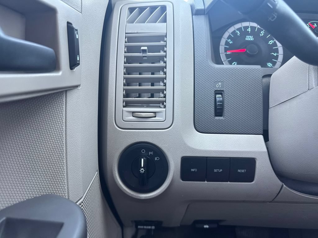 Used 2012 Ford Escape XLS FWD image 41