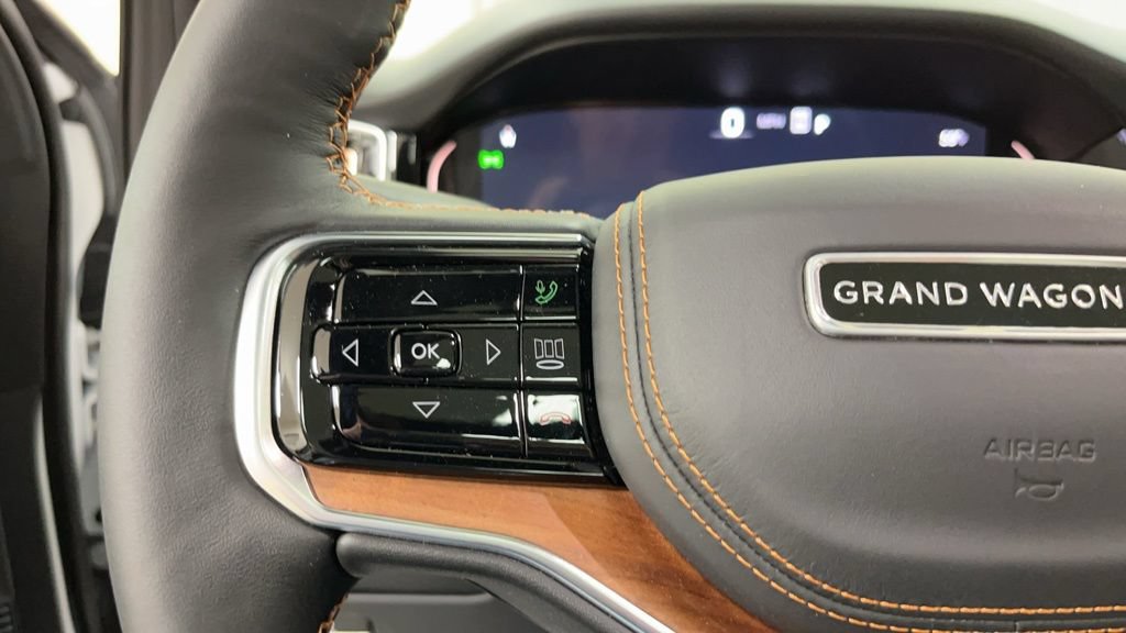 New 2024 Jeep Grand Wagoneer L Series III AWD/4WD image 23