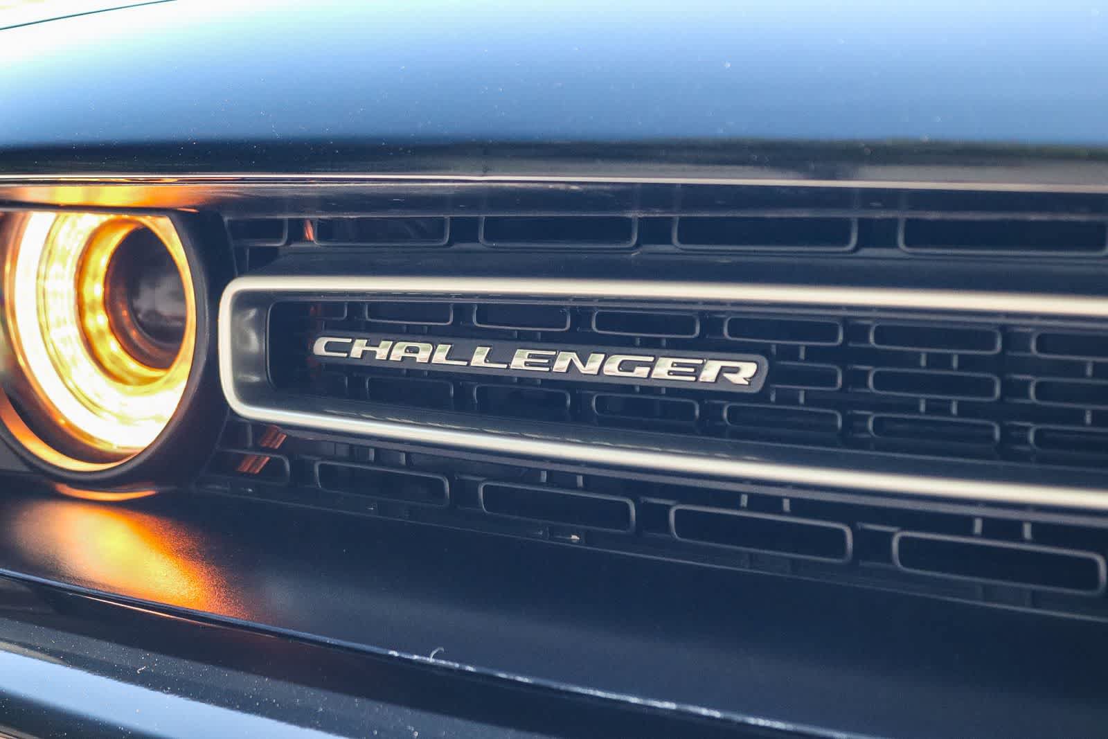Used 2022 Dodge Challenger R/T RWD image 11