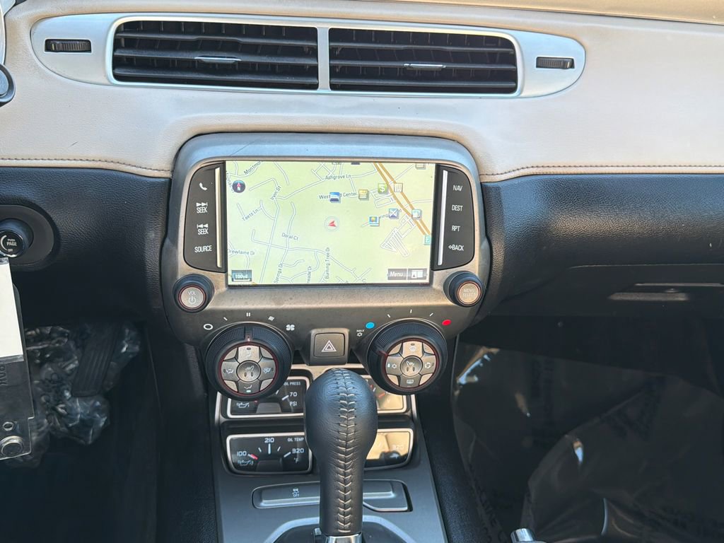 Used 2014 Chevrolet Camaro SS RWD image 11