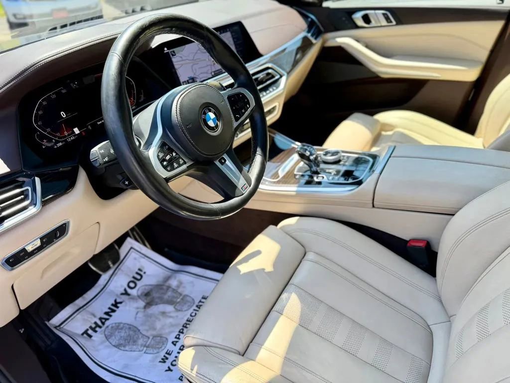 Used 2019 BMW X5 xDrive50i AWD/4WD image 2