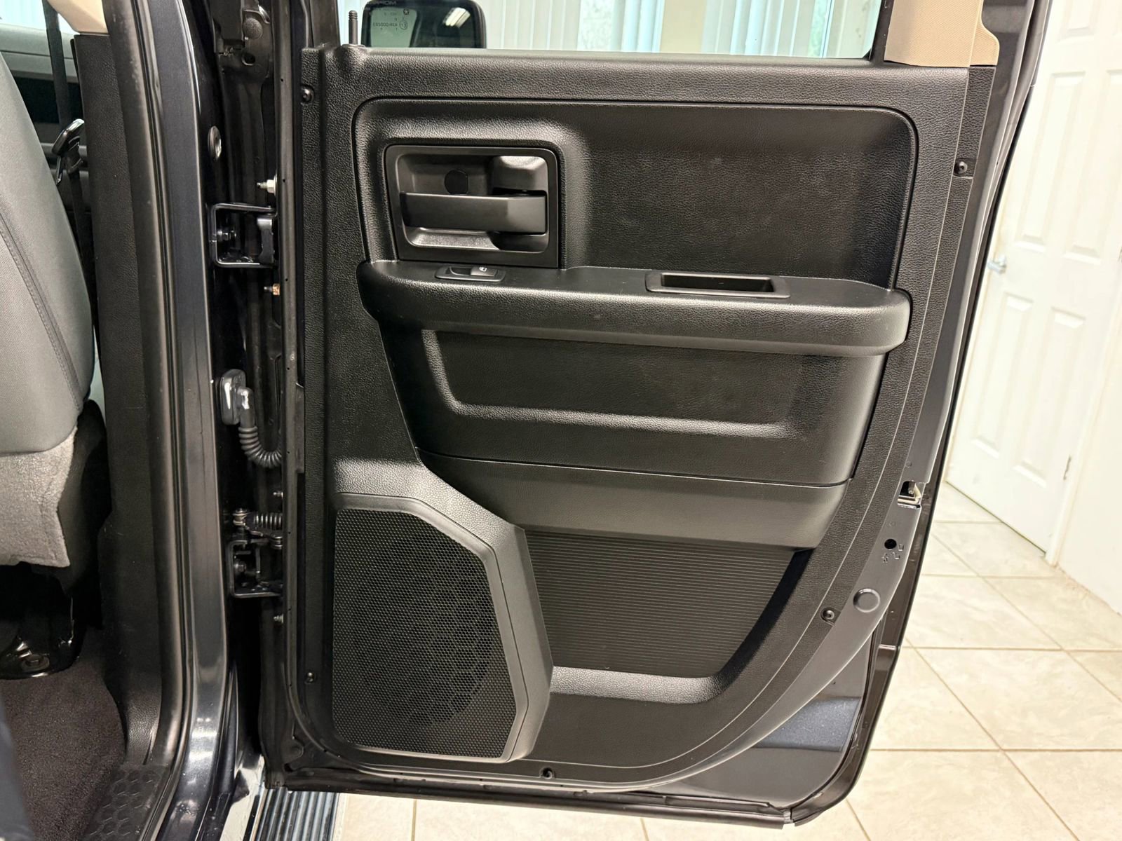 Used 2018 RAM 1500 Express w/ Express Value Package image 19