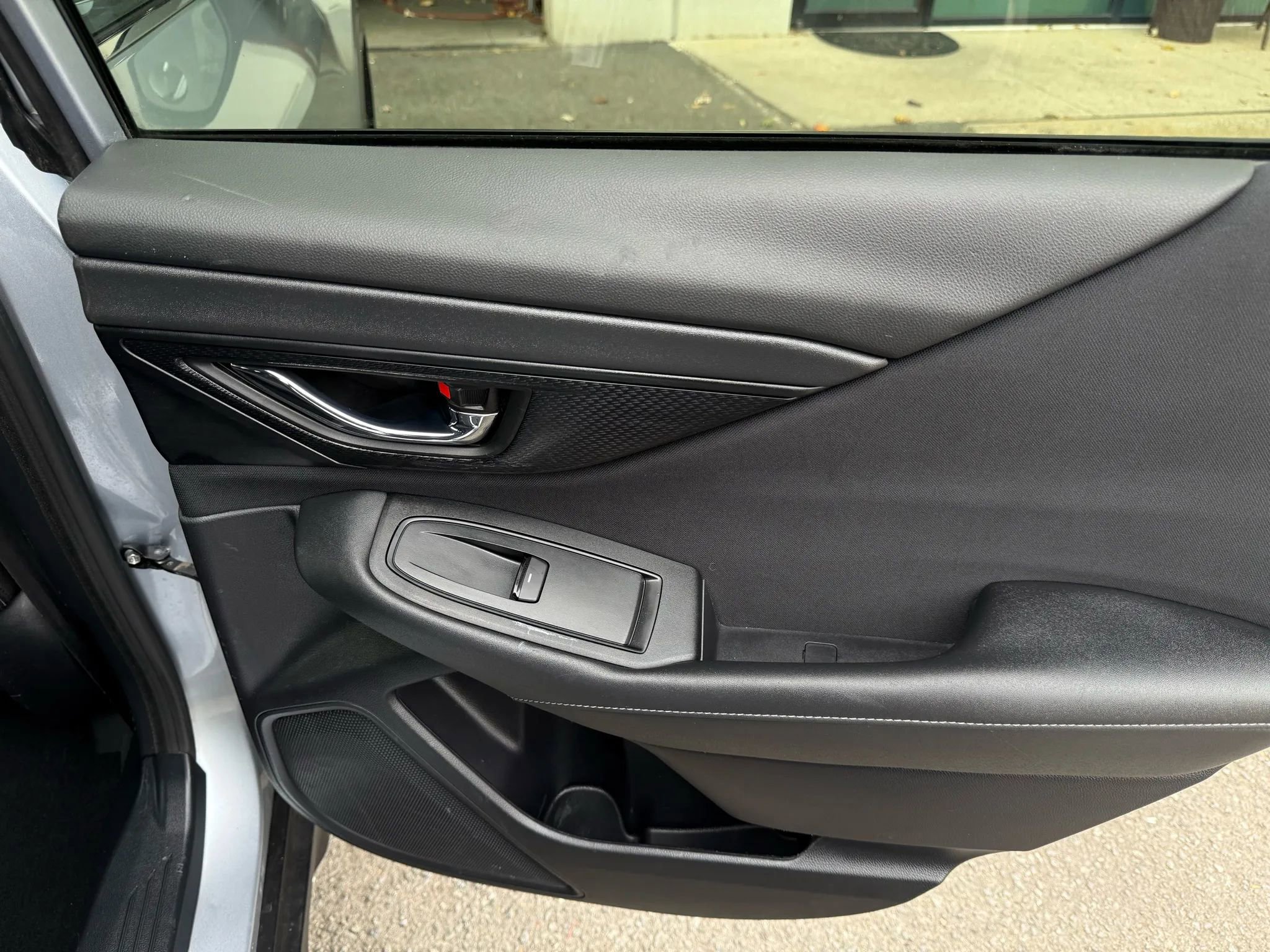 Used 2020 Subaru Outback Premium image 19