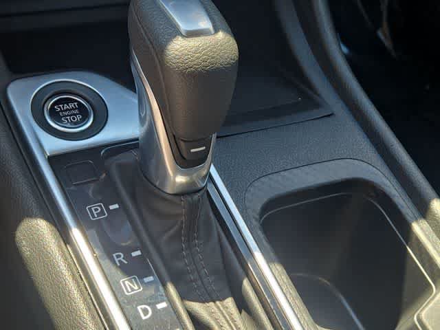 Used 2024 Nissan Sentra SV FWD image 29