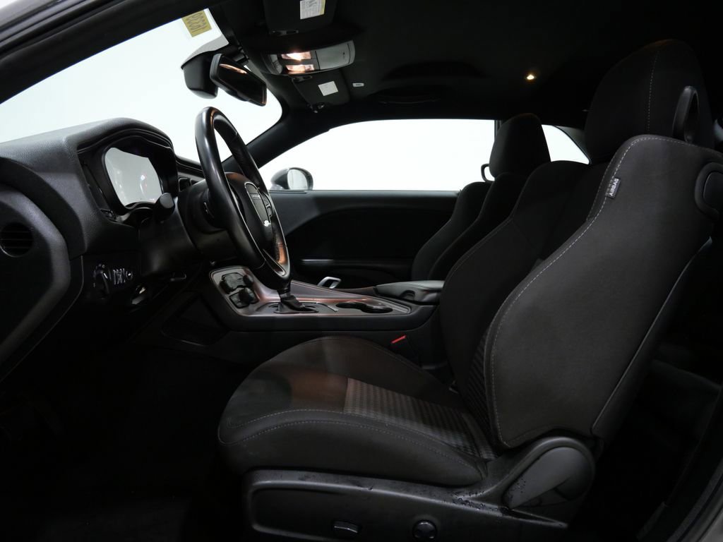 Used 2023 Dodge Challenger GT image 11