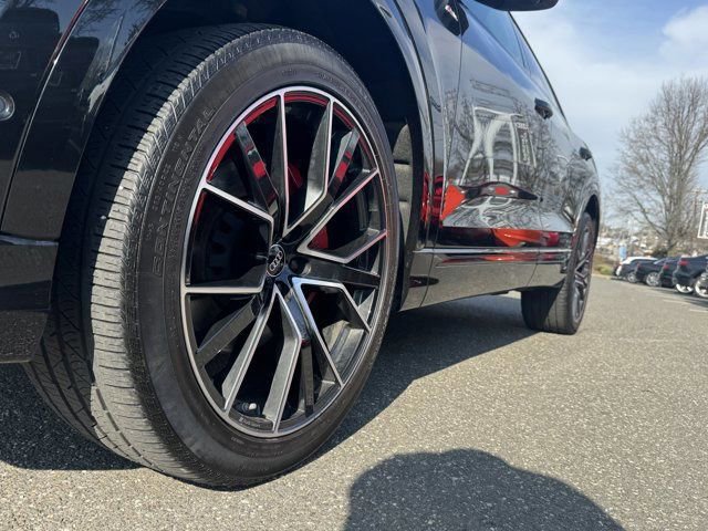 Certified 2023 Audi Q8 Premium Plus w/ Premium Plus Package image 10