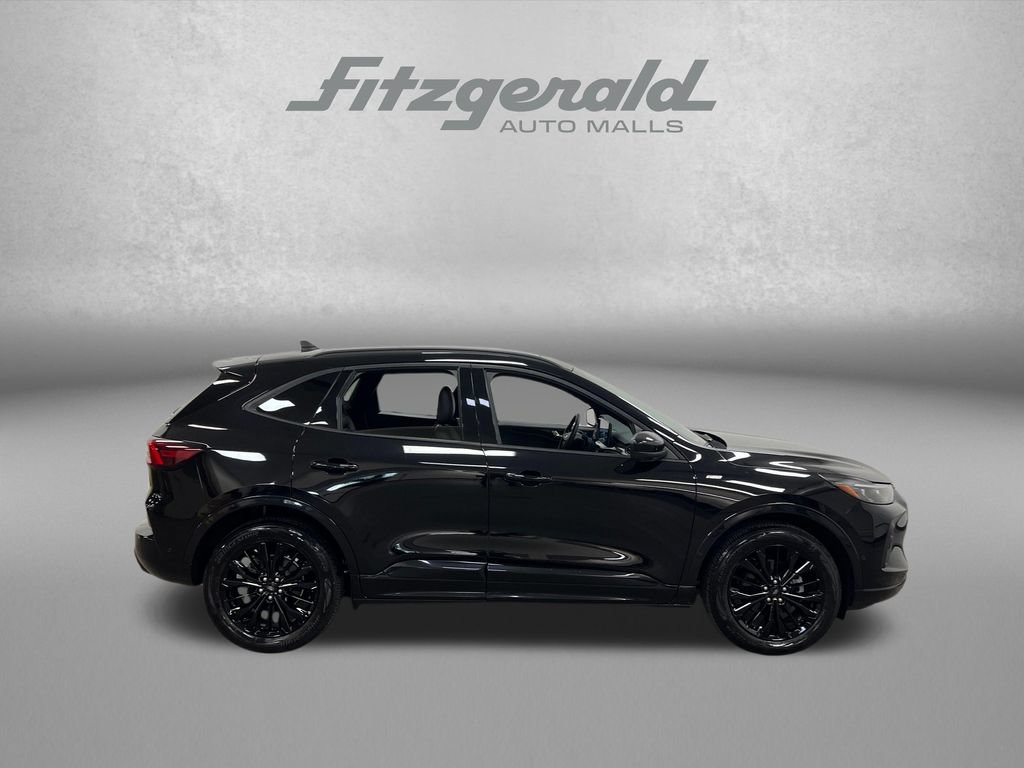 Used 2024 Ford Escape ST-Line Elite w/ Premium Technology Package AWD/4WD image 7