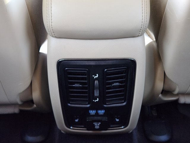 Used 2017 Jeep Grand Cherokee Limited image 31