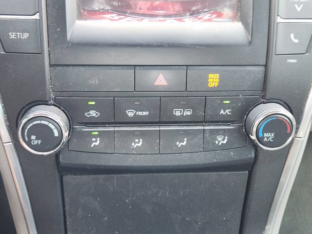 Used 2015 Toyota Camry LE FWD image 14